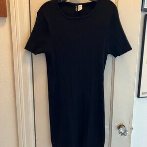 Elegant Black Ribbed Dress